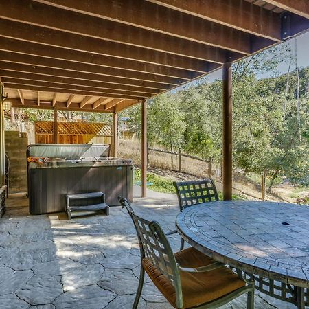 Rustic Oakhurst Retreat Less Than 4 Mi To Bass Lake! Villa Exterior photo